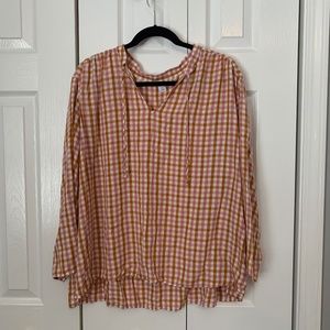 Old Navy plaid long sleeve pullover